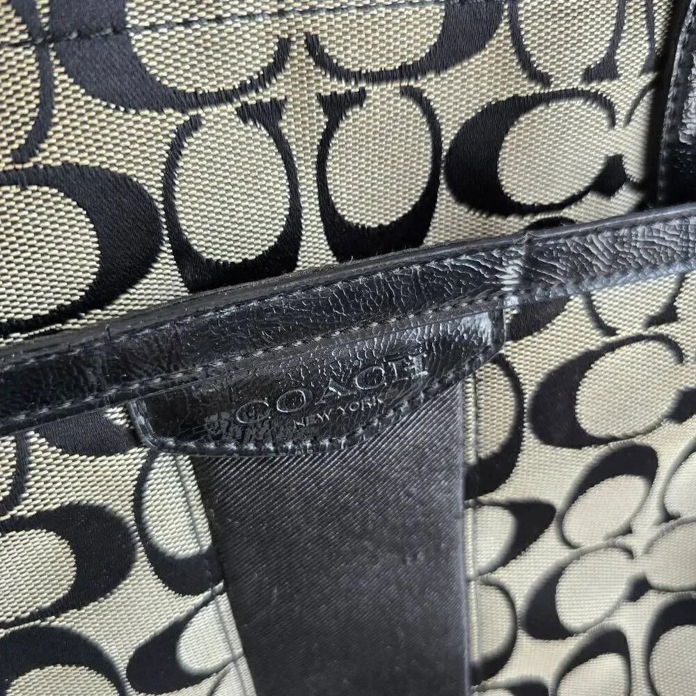 Coach NY Women's Medium‎ Black Gray Canvas Leather Strap Stylish Tote Handbag